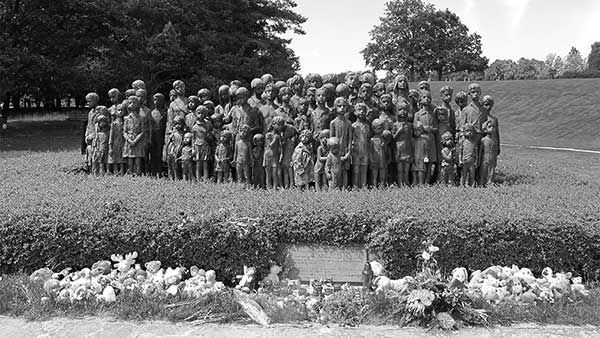 Statue of Children of LIdice