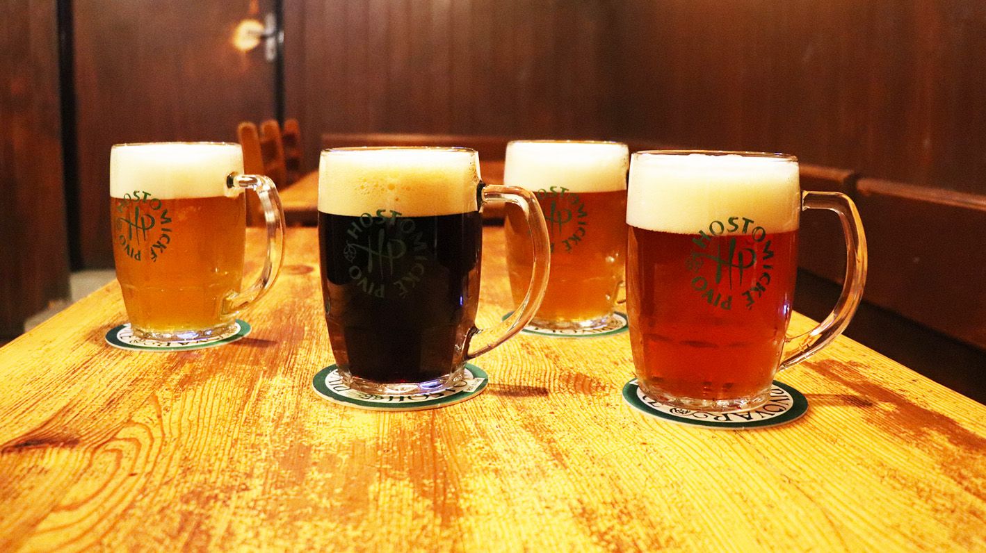 4 types of beer to try at a local pub on beer tour